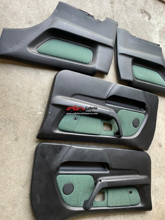 BMW E36 COMPACK UYUMLU ORJİNAL YEŞİL KUMAŞ KAPI DÖŞEMESİ TAKIMI ÖN ARKA ÇIKMA TEMİZ 