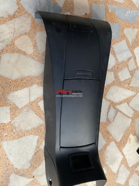 BMW Z4 E85 CABRİO UYUMLU ORJİNAL SİYAH SAKLAMA GÖZÜ ÇIKMA TEMİZ