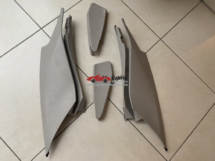 PEUGEOT 307CC CABRİO UYUMLU ORJİNAL HARDTOP TENTE İÇ PLASTİKLERİ ÇIKMA TEMİZ 4 PARÇADIR