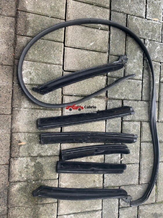 MERCEDES CLK W208 CABRİO UYUMLU ORJİNAL TENTE FİTİLİ ÇIKMA TEMİZ 