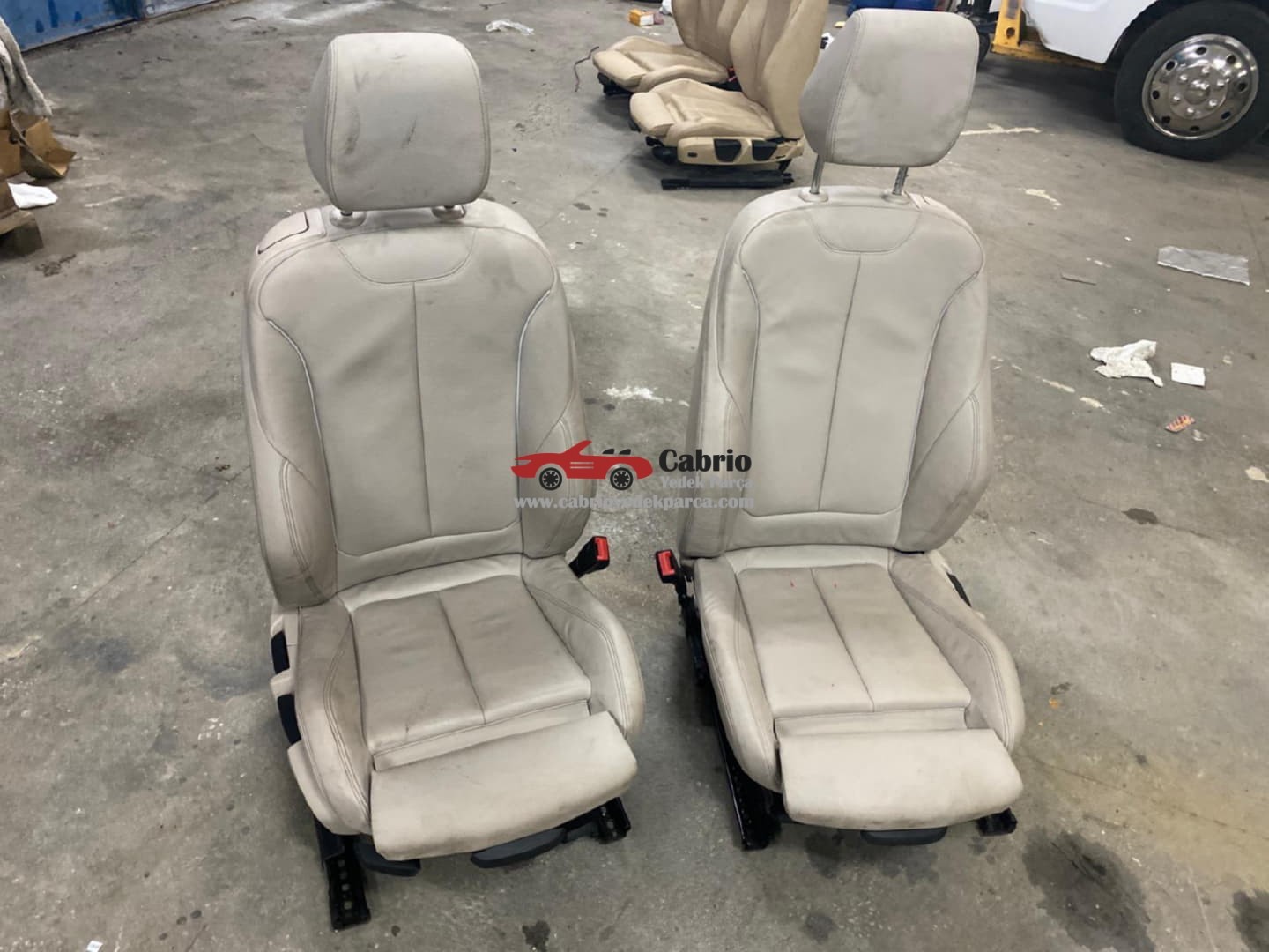 BMW F32 F22 F23 UYUMLU COUPE RECARO BEL ŞİŞİRMELİ ORJİNAL BEJ KOLTUK