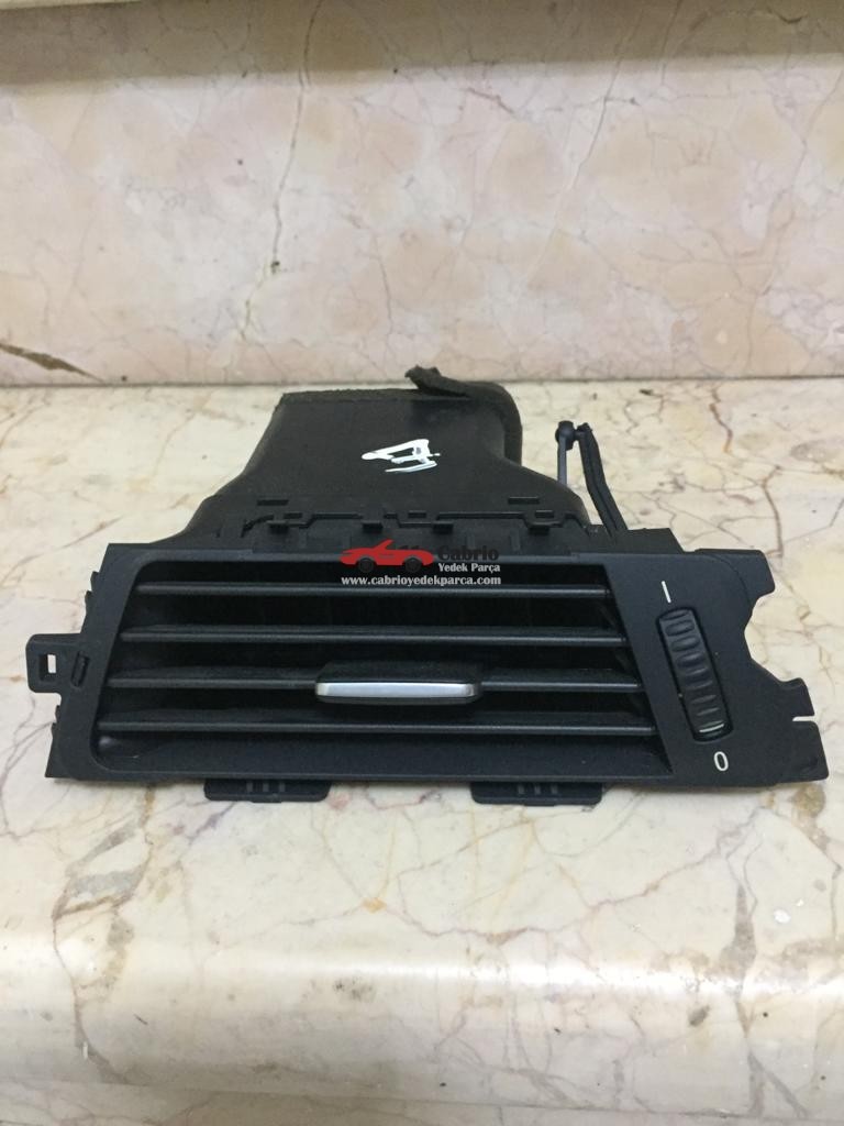 BMW ORJİNAL E90 E92 E93 UYUMLU ÖN SAĞ HAVA KANALI HAVA IZGARASI TEMİZ ÇIKMA 