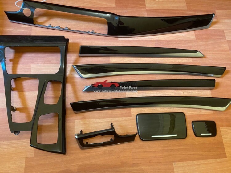 BMW F10 UYUMLU ESCHE MAUN TRİM SETİ ORJİNAL TEMİZ 9 PARÇADIR YAN SANAYİ YAPMA ÇÖPLERLE KARIŞTIRMAYIN