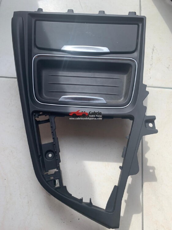 BMW F30 F32 F33 F36 F34 UYUMLU ORJİNAL BARDAKLIK KONSOL ÇIKMA TEMİZ 