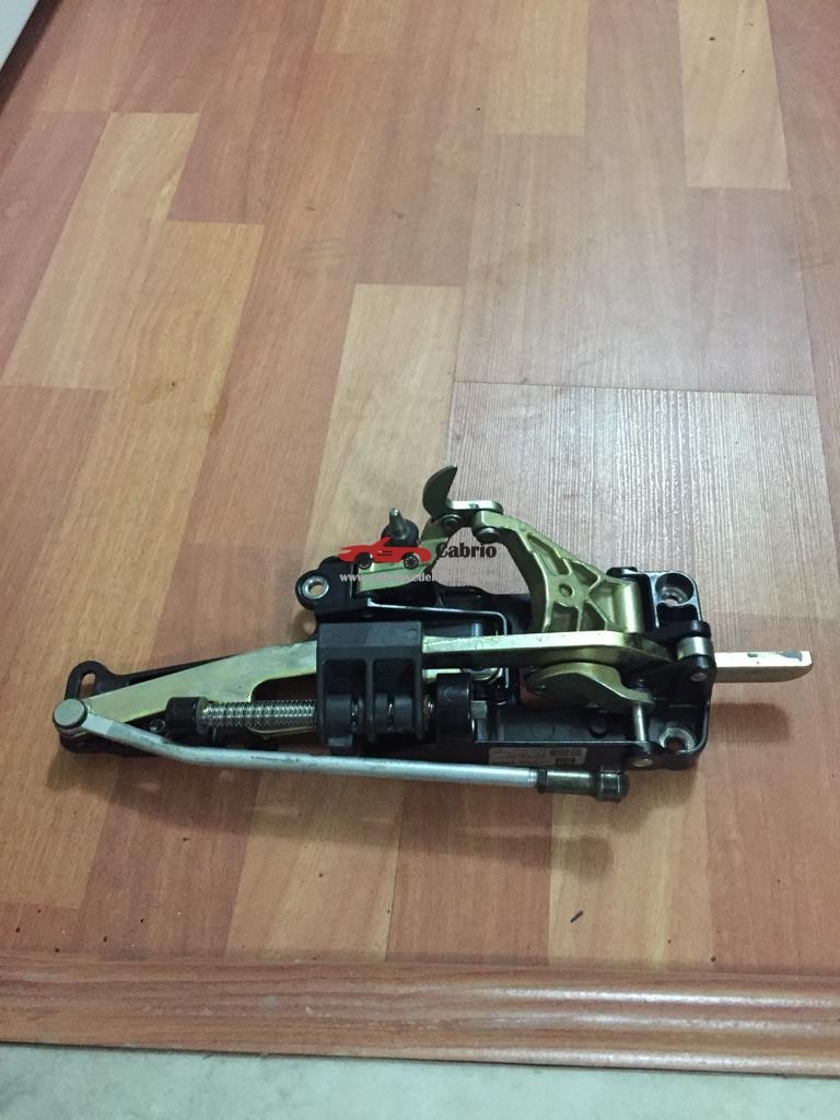 OPEL ASTRA G CABRİO UYUMLU ORJİNAL TENTE ÖN KİLİT 3001260004 TEMİZ ÇIKMA 