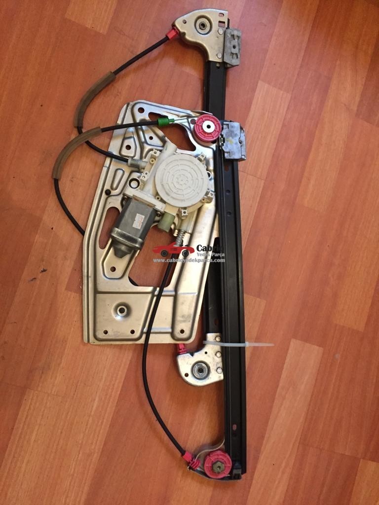 BMW E38 E39 UYUMLU ORJİNAL CAM MOTORU KRİKOSUYLA 9030143 ÇIKMA TEMİZ