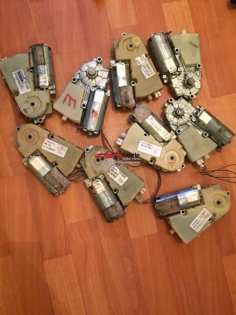 BMW E36 UYUMLU ORJİNAL SUNROOF MOTORU 8362364 ÇIKMA TEMİZ