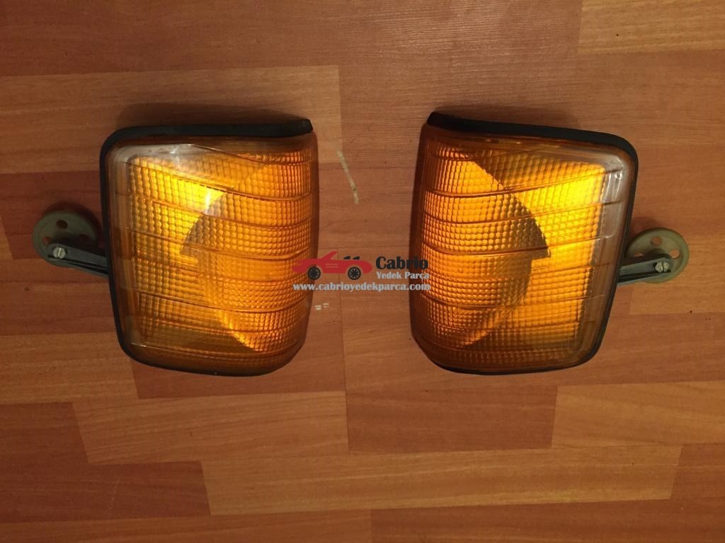 MERCEDES W201 UYUMLU ORJİNAL SAĞ SOL SİNYAL ÇIKMA TEMİZ