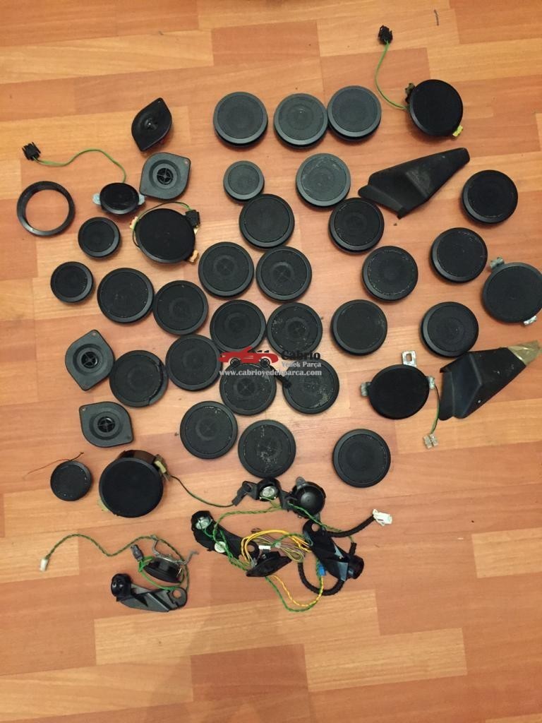 BMW E34 E36 E38 E39 SERİLERİNE UYUMLU ORJİNAL HOPARLÖR KAPI TWETERİ ÇIKMA TEMİZ