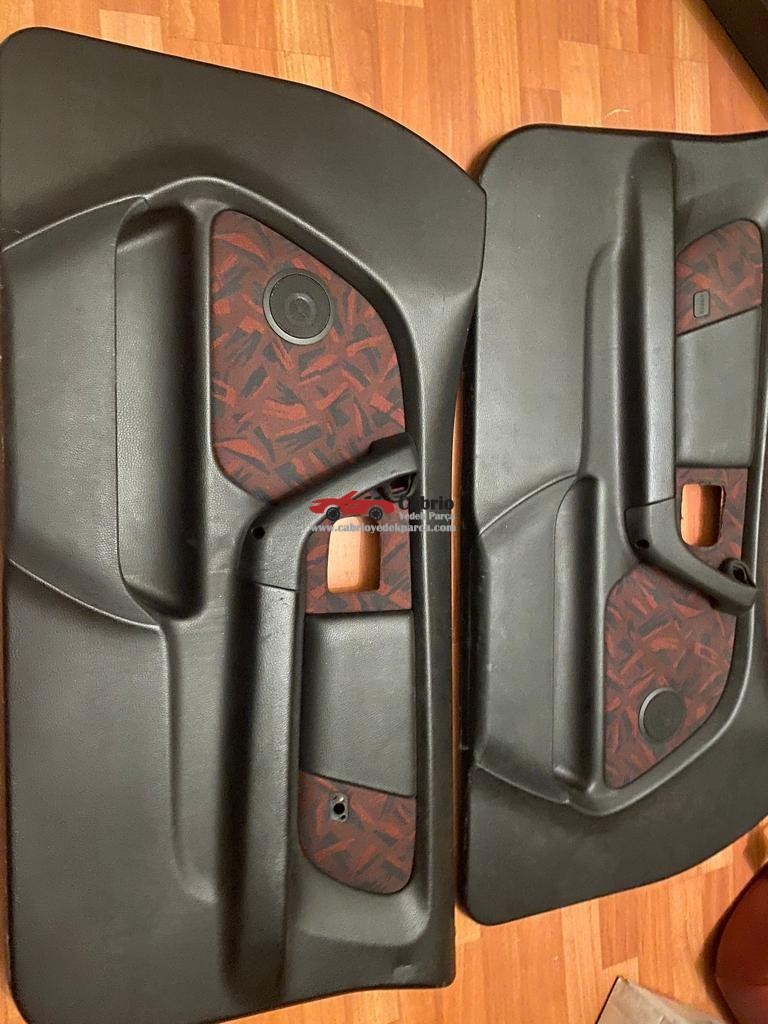 BMW E36 COMPACT UYUMLU ORJİNAL KIRMIZI KUMAŞ KAPI DÖŞEMESİ TAKIM ÇIKMA 