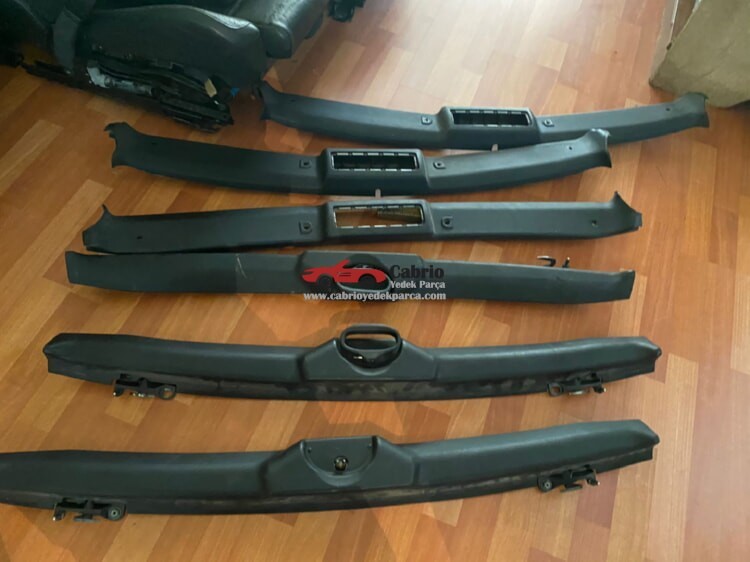 BMW E36 CABRİO UYUMLU ORJİNAL TENTE KİLİTLERİ PLASTİĞİ ÇIKMA TEMİZ