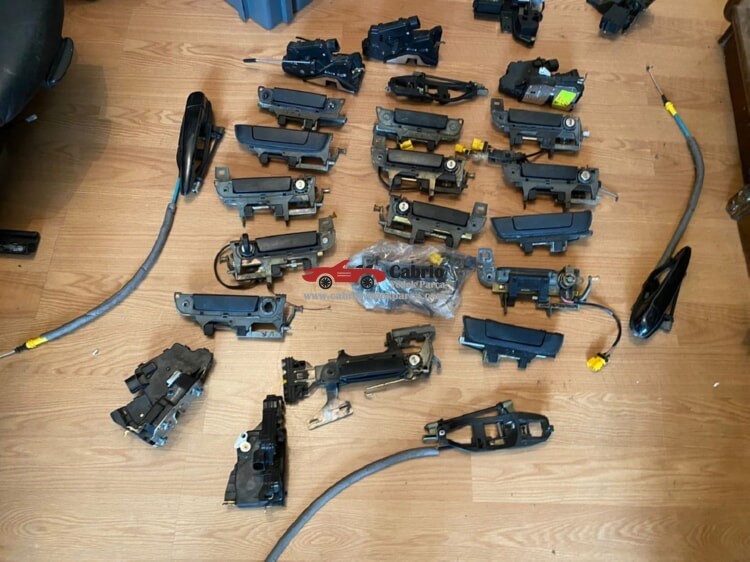 BMW E34 E36 E38 E39 E46 E60 Z3 Z4 E85 E90 E92 E93 SERİLERİNE UYUMLU ORJİNAL DIŞ KAPI KOLLARI ÇIKMA TEMİZ