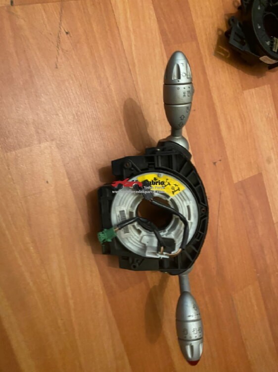 MİNİ COOPER UYUMLU ORJİNAL ZEMBEREK ÇIKMA TEMİZ