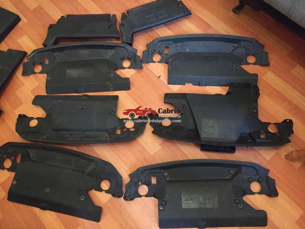 BMW M43 M52 MOTORLARA UYUMLU ORJİNAL RADYATÖR ÜST KAPAĞI ÇIKMA TEMİZ