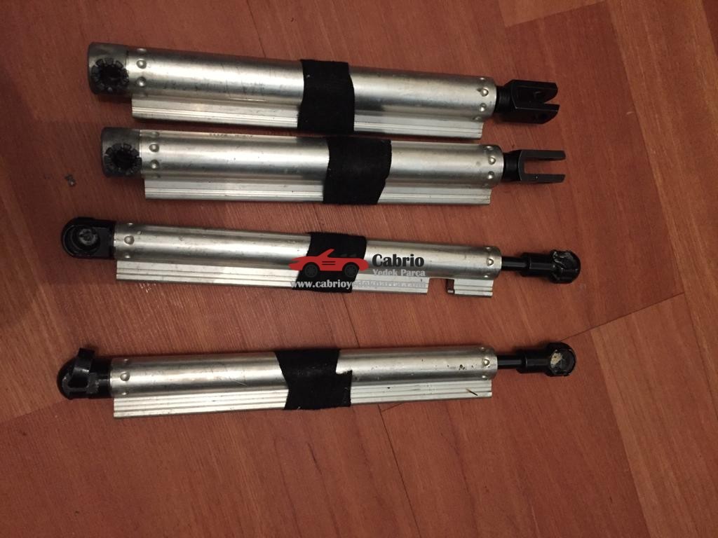 AUDİ 8V CABRİO UYUMLU ORJİNAL TENTE AMORTİSÖRÜ ÇIKMA TEMİZ