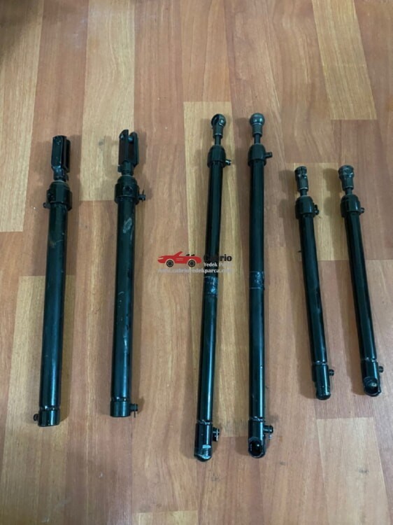 AUDİ A4 B7 CABRİO UYUMLU ORJİNAL TENTE AMORTİSÖRÜ ÇIKMA TEMİZ