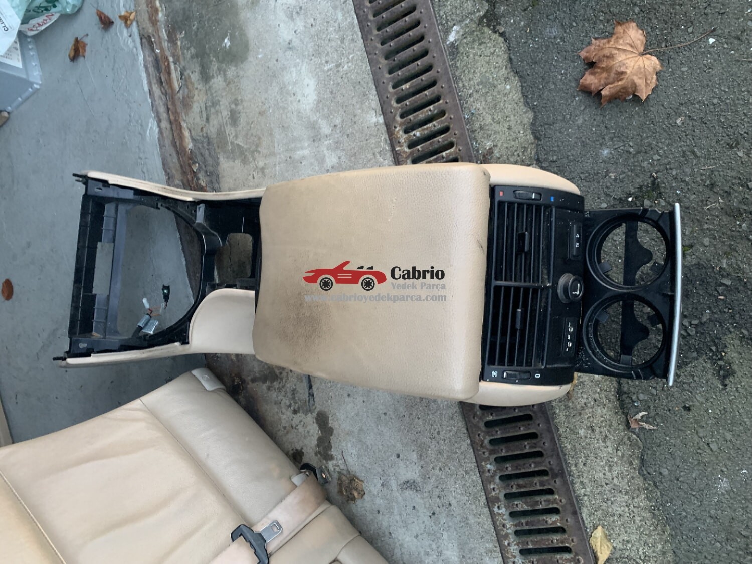 BMW E53 X5 UYUMLU ISITMALI ELEKTRİKLİ MEMORY BEL ŞİŞİRMELİ RECARO BEJ DERİ SAĞ SOL ORJİNAL KOLTUK ARKA ÖN KAPI DÖŞEMELERİ DAHİL ORTA KOLÇAK BARDAKLIKLI ORJİNAL TAKIM KOLTUK