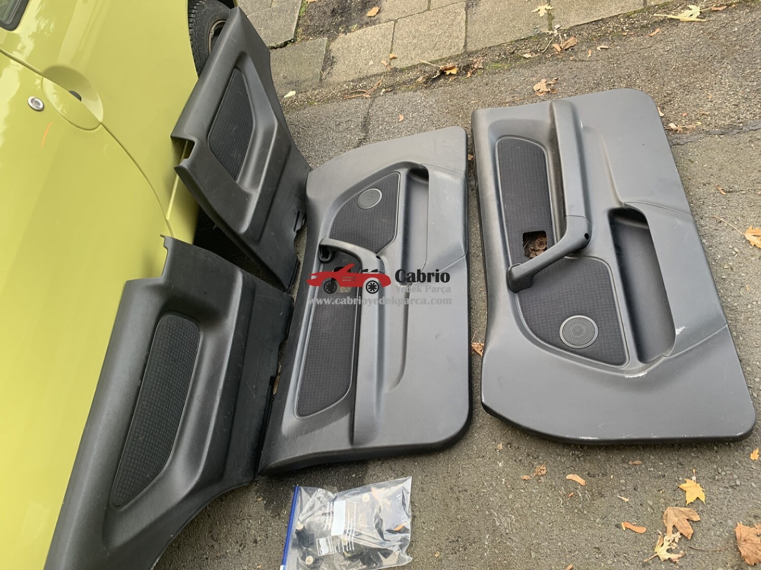 BMW E36 COMPACK UYUMLU ORJİNAL SİYAH KUMAŞ KAPI DÖŞEMESİ TAKIMI ÖN ARKA ÇIKMA TEMİZ