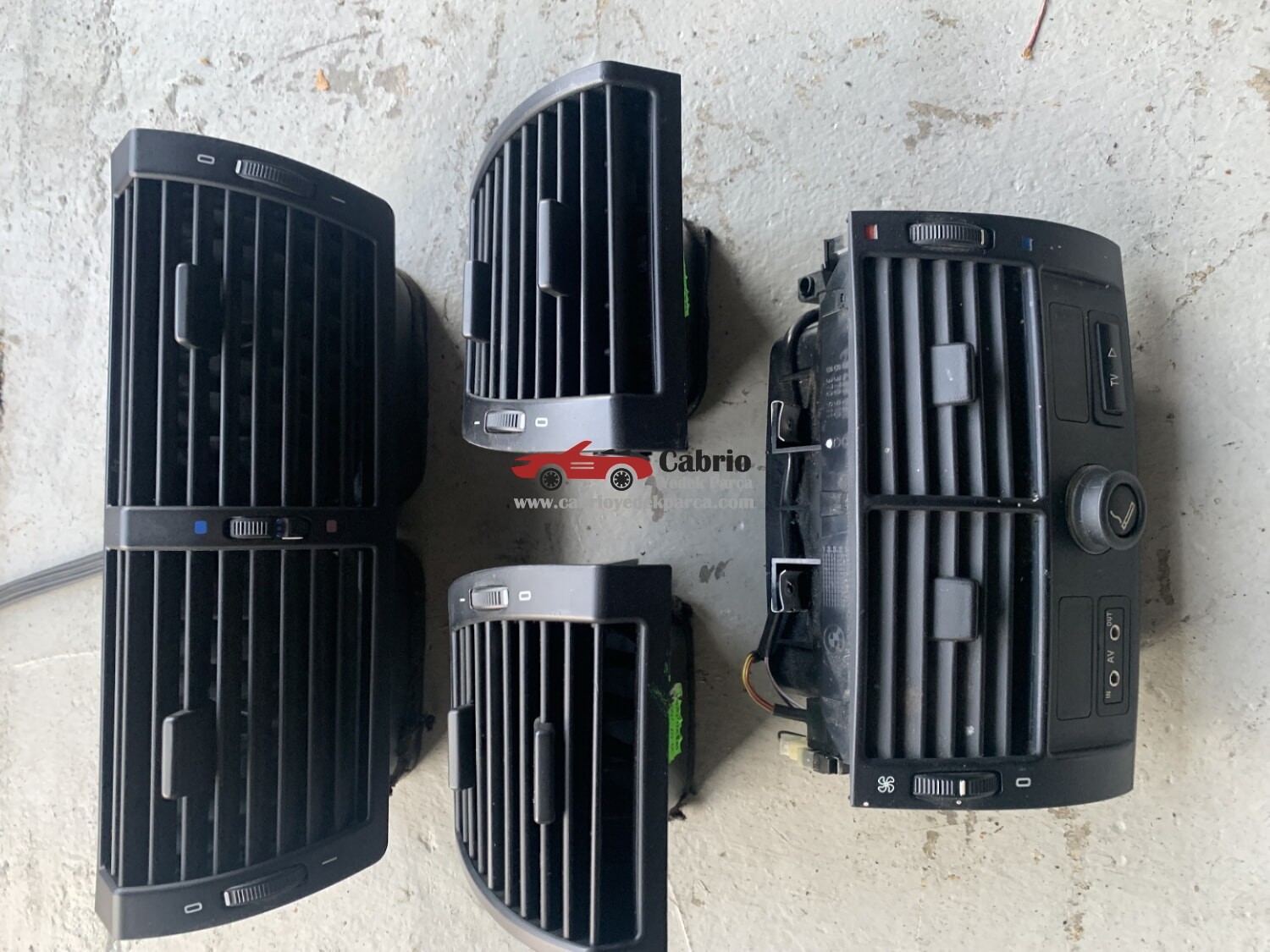 BMW ORJİNAL E53 X5 UYUMLU SAĞ SOL ORTA VE ARKA HAVA KANALLARI IZGARASI HAVA MENFEZİ TEMİZ ÇIKMA ORJİNAL 