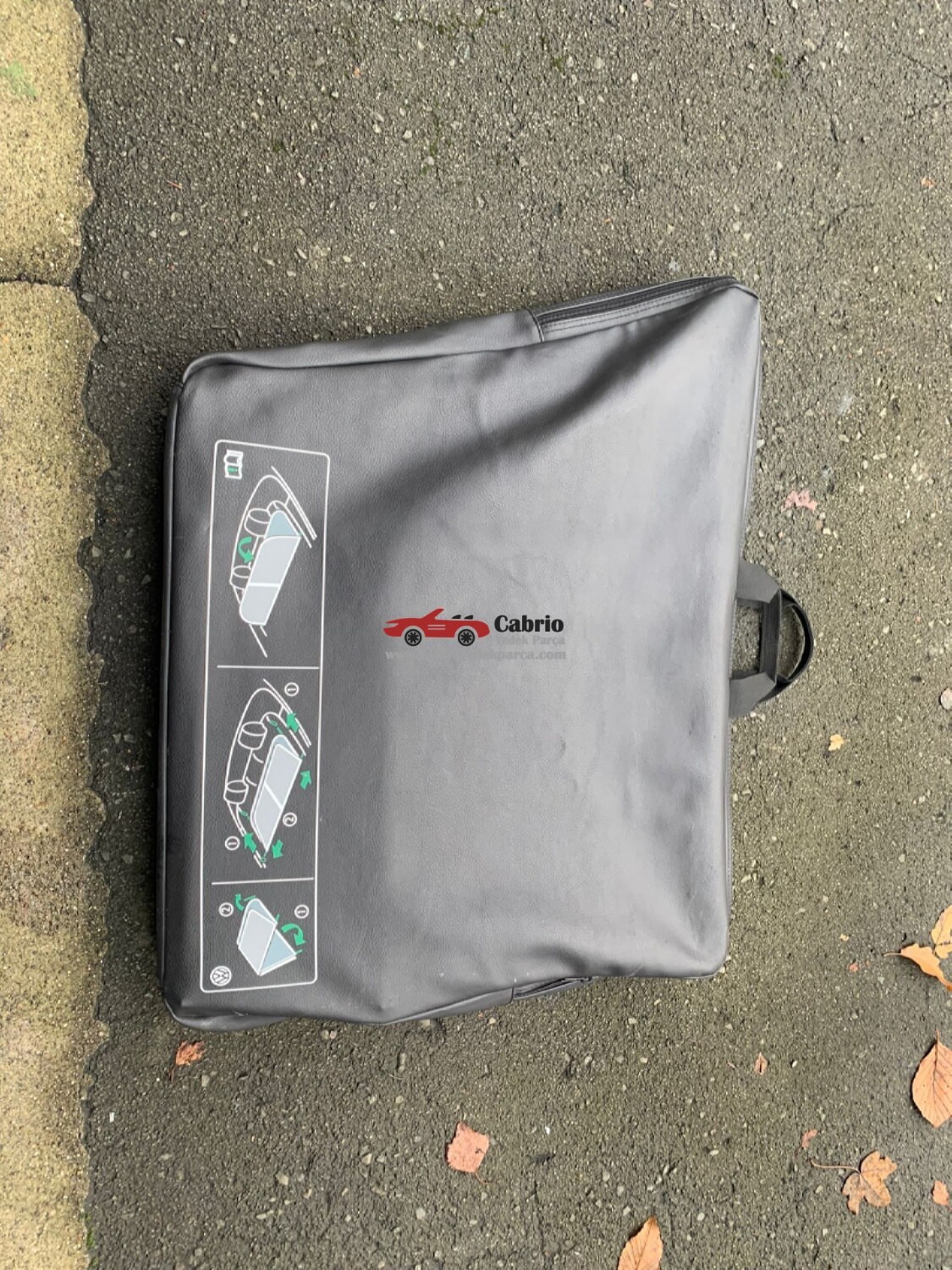 VOLKSWAGEN EOS CABRİO UYUMLU ORJİNAL SİNEKLİK RÜZGARLIK ÇANTASIYLA BİRLİKTE ÇIKMA TEMİZ 