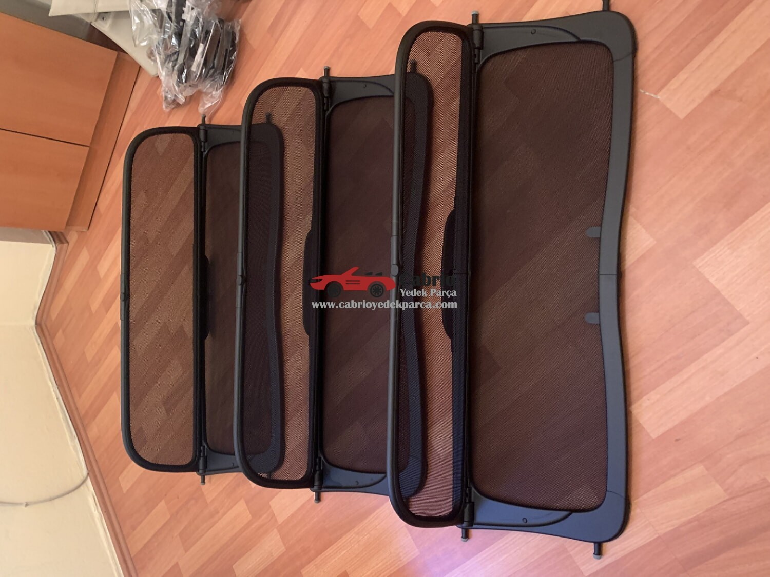 MİNİ COOPER F57 CABRİO 7358171 UYUMLU ORJİNAL SİNEKLİK RÜZGARLIK ÇIKMA TEMİZ