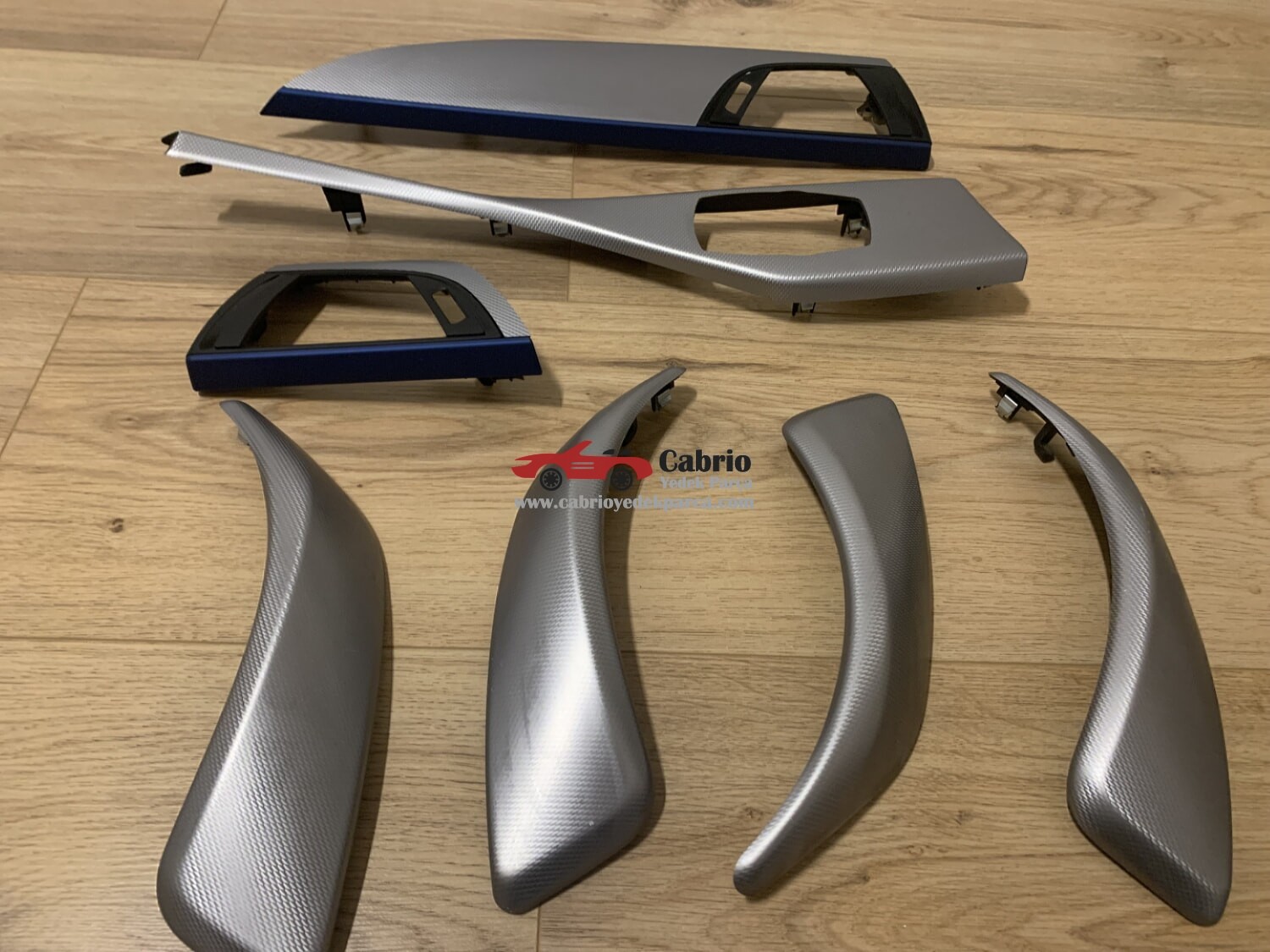 BMW F20 F21 F22 F23 F87 MODELLERE UYUMLU M MAVİ GRİ CARBON MODELİ ORJİNAL TRİM SETİ 7 PARÇA TEMİZ ÇIKMA YAN SANAYİ YAPMA ÇÖPLERLE KARŞILAŞTIRMAYIN