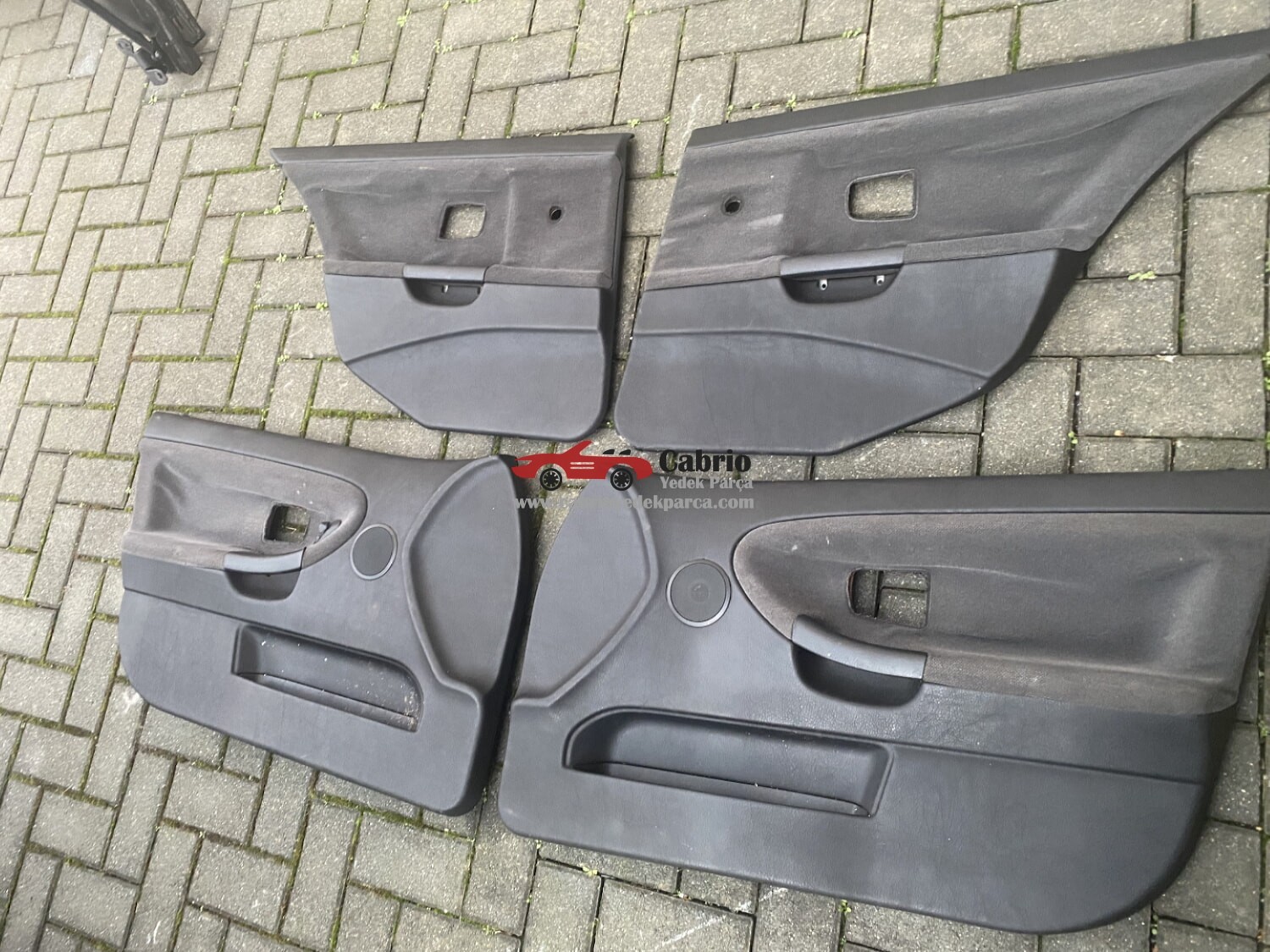 BMW E36 SEDAN UYUMLU ORJİNAL DÖŞEME TAKIMI SAĞ SOL ARKA ÇIKMA TEMİZ 