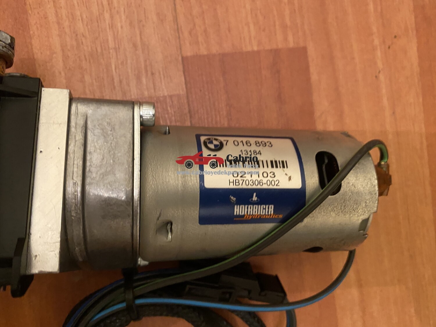 BMW Z4 E85 CABRİO UYUMLU ORJİNAL 7016893 SIFIR SADECE DENEME AMACIYLA TAKILDI ÇÖPLÜK YAN SANAYİ PEUGEOT 206 DAN UYDURMA MOTORLARLA KARIŞTIRMAYIN 