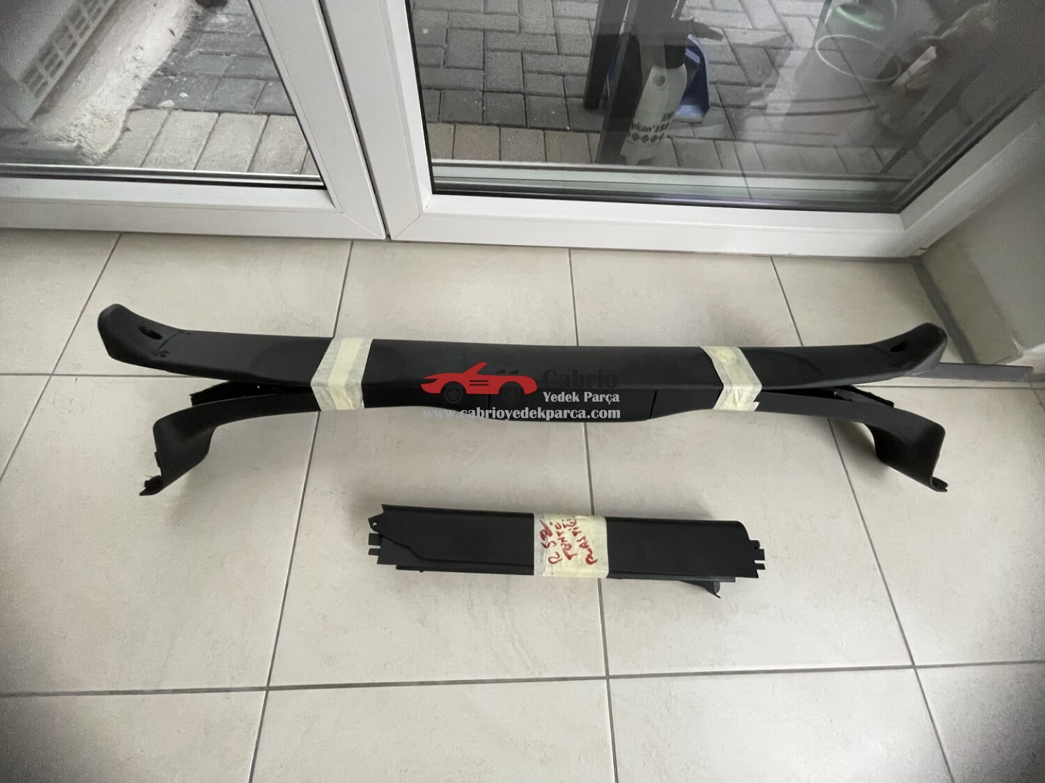 MİNİ COOPER R52 CABRİO UYUMLU ORJİNAL TENTE İÇ PLASTİKLERİ ÇIKMA TEMİZ 9 PARÇADIR