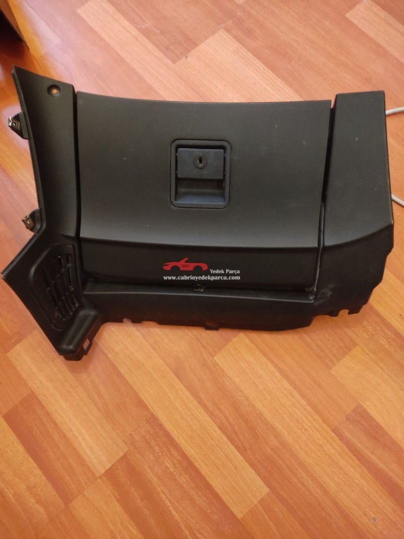 BMW Z3 UYUMLU ORJİNAL SİYAH ÇEKMECE TEMİZ ÇIKMA 