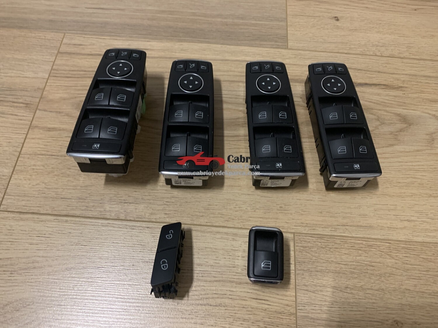 MERCEDES W218 W204 W212 W207 C-E-KlLASSE TÜM SERİLERİNE UYUMLU ORJİNAL KONTROL DÜĞMESİ ÇIKMA TEMİZ