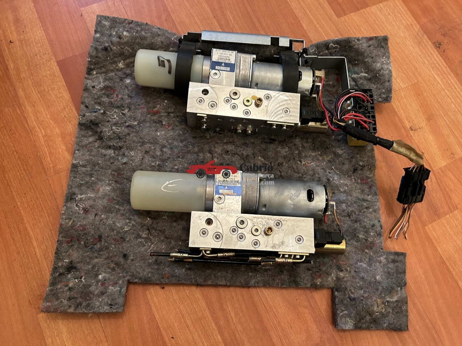 MERCEDES SLK R171 CABRİO UYUMLU ORJİNAL TENTE MOTORU A1718000030 ÇIKMA TEMİZ