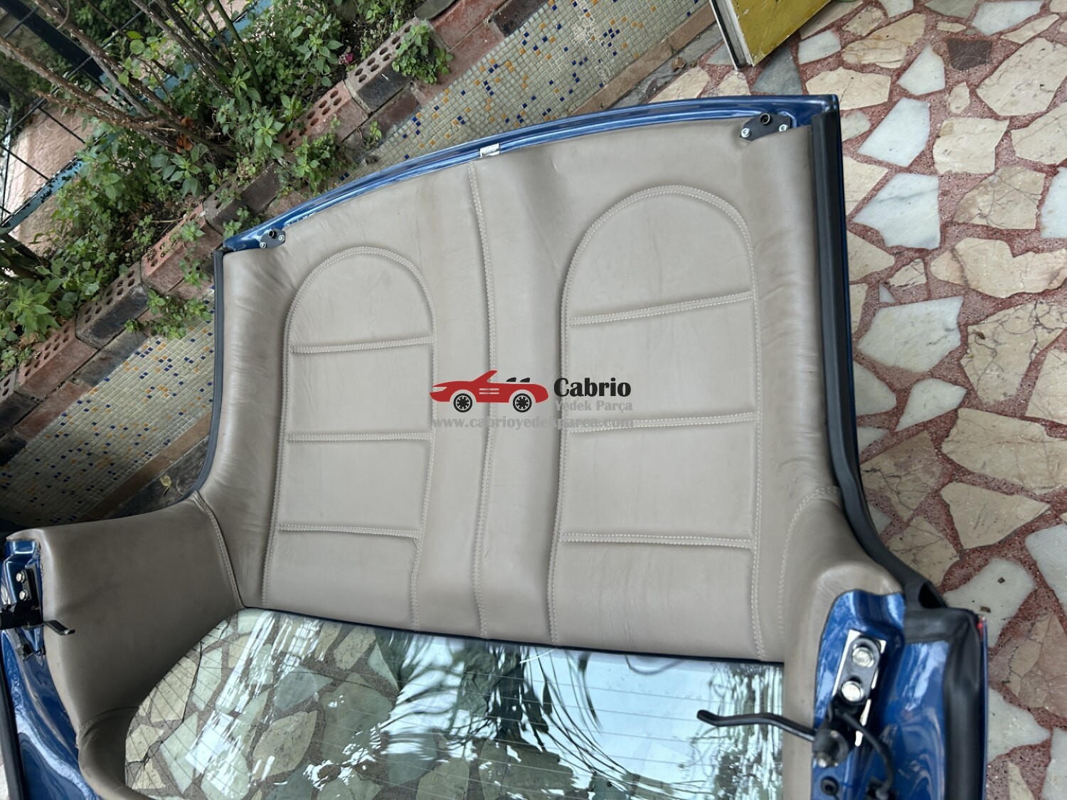 BMW Z3 CABRİO HARDTOP UYUMLU ÖZEL MODEL DÜNYADA SAYILI WİESMANN MAVİ RENGİNDE İÇİ BEJ İÇİ ORJİNAL DERİ NADİRDİR DÜNYADA M3 Z3 DEN ÇIKMA ORJİNAL BOYASIZ