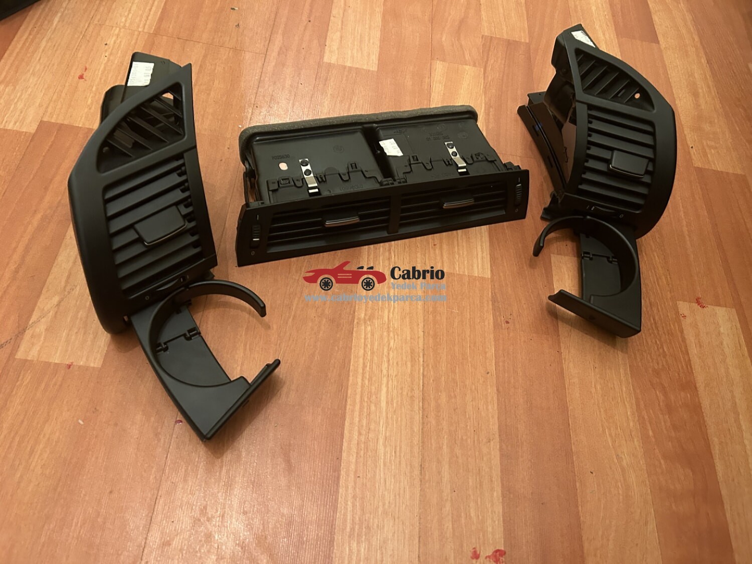 BMW Z4 E85 CABRİO Z4 E86 ROADSTER COUPE UYUMLU ORJİNAL ORTA HAVA KANALI MODELİ ÇIKMA TEMİZ YAN SANAYİ ÇÖPLERLE KARŞILAŞTIRMAYIN 