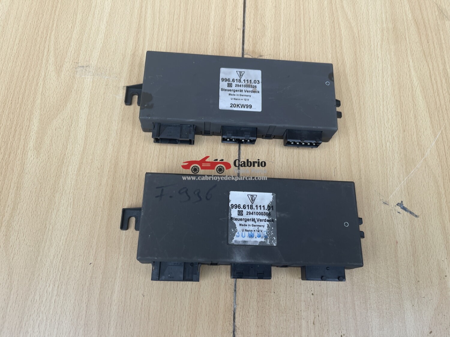 PORSCHE TURBO CABRİO 996 991 UYUMLU ORJİNAL TENTE BEYNİ ÇIKMA TEMİZ ORJİNAL 99661811104