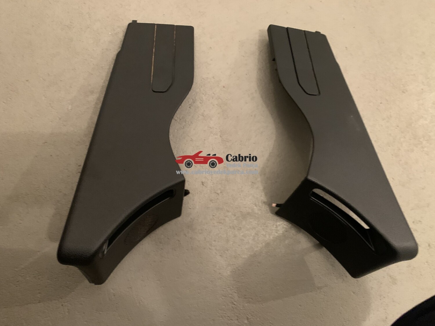 MERCEDES SLK CABRİO R171 UYUMLU HARDTOP FLAP KAPI DÖŞEMESİ ARKA ÜST TARAFI KEMER KAPAĞI SAĞ SOL ORJİNAL ÇIKMA TEMİZ