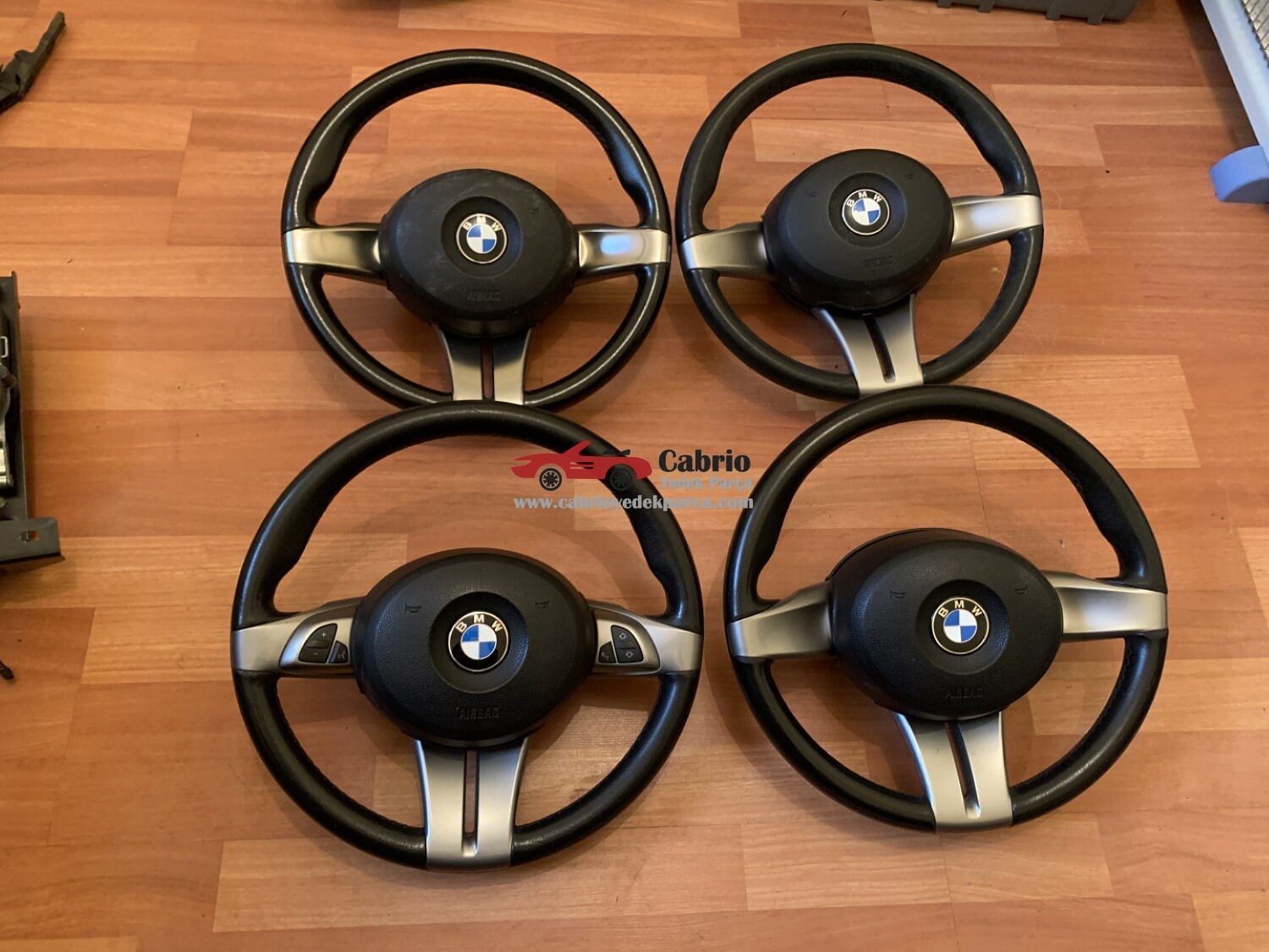 BMW Z4 E85 UYUMLU DÜĞMELİ DİREKSİYON ORJİNAL