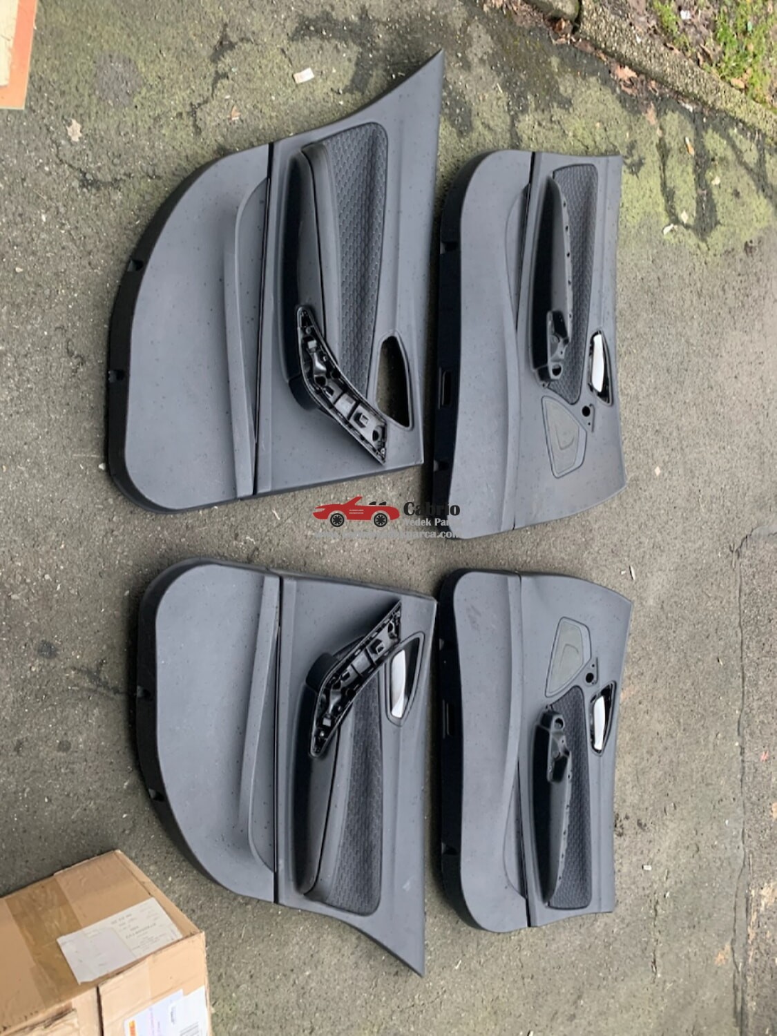 BMW F20 F22 F23 UYUMLU ORJİNAL KAPI DÖŞEMESİ SİYAH SET HALİNDE ÖN ARKA OLARAK 