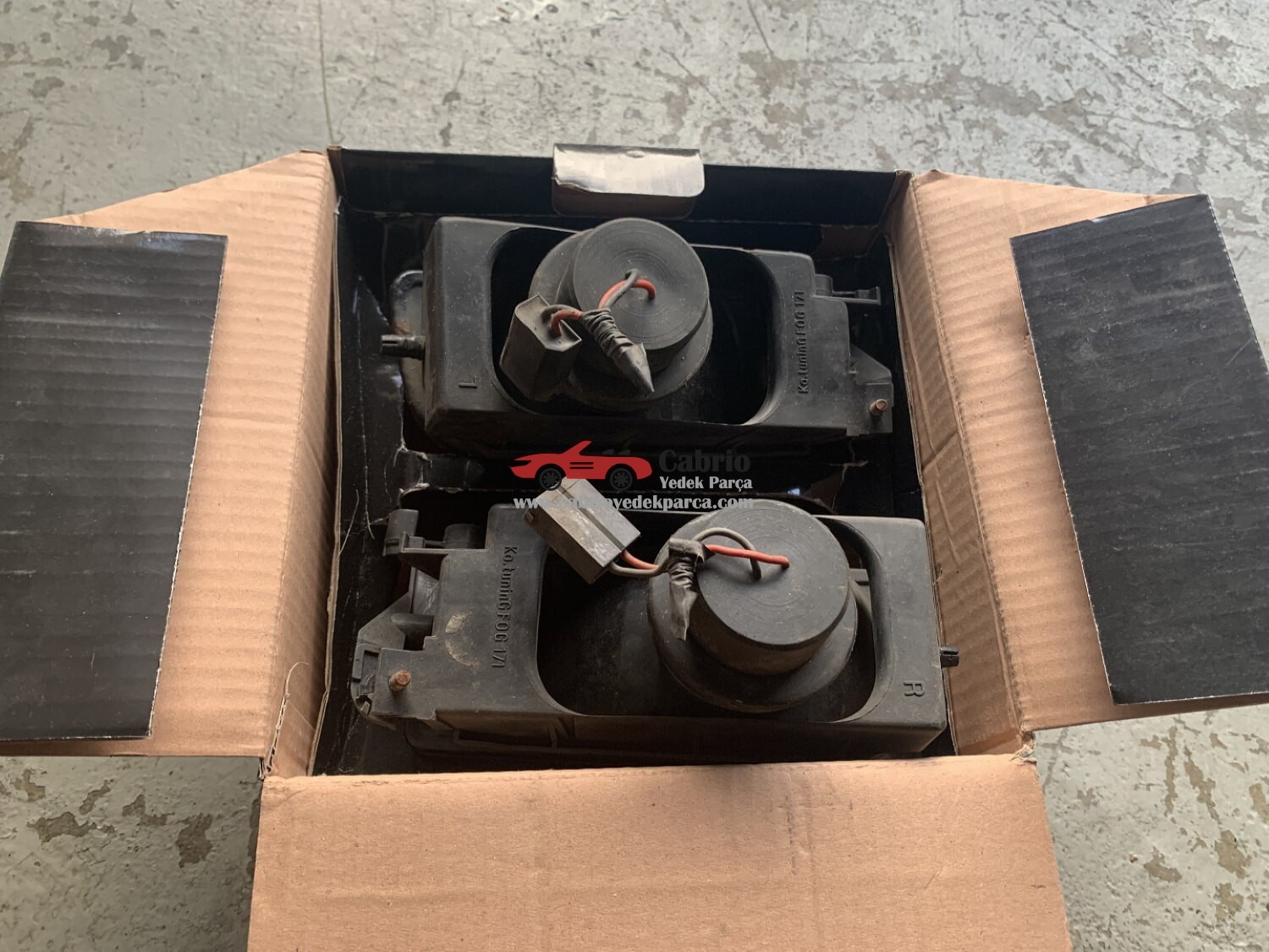 BMW E36 UYUMLU SARI SİS LAMBASI ÇIKMA TEMİZ