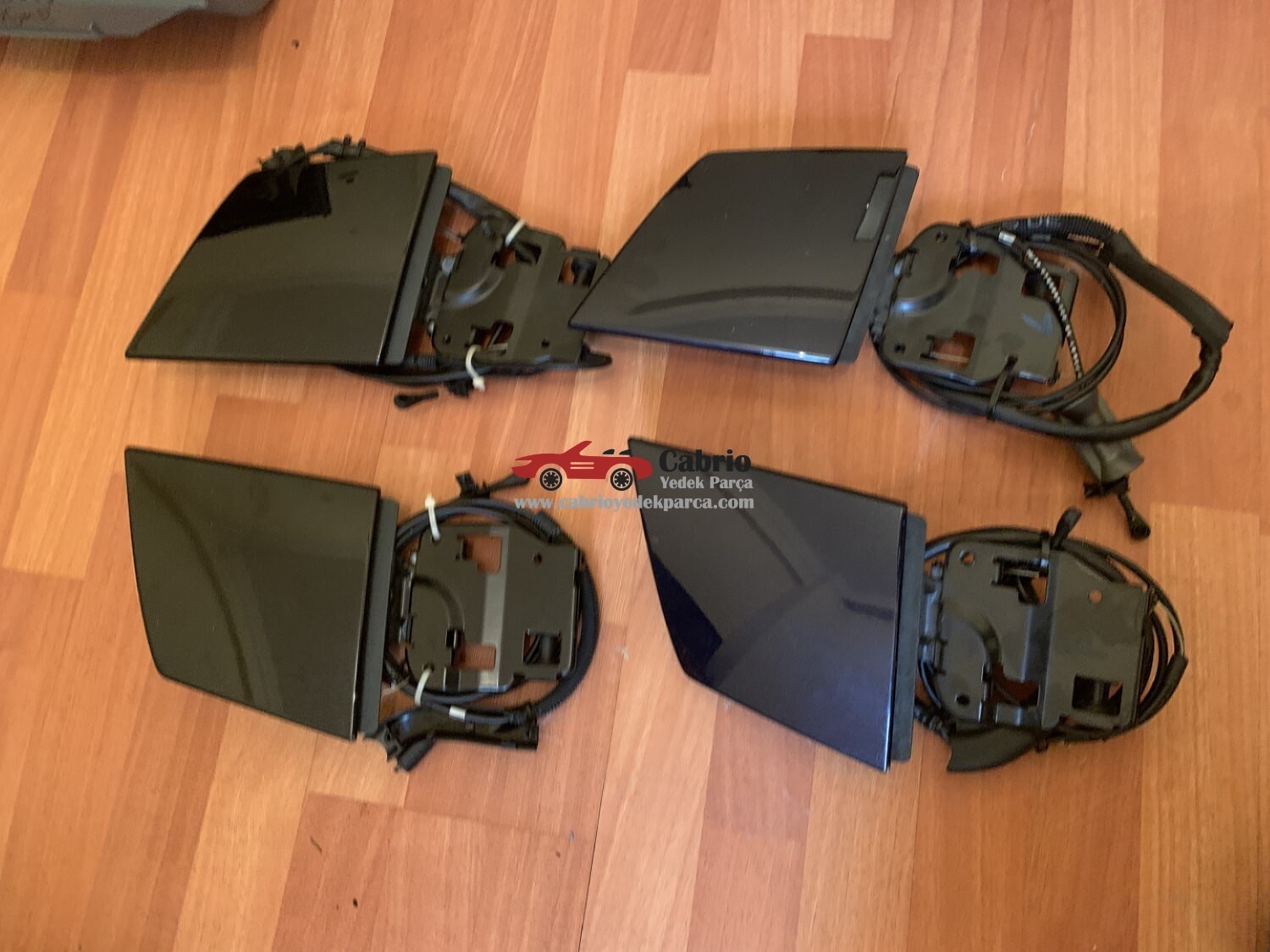 MERCEDES CLK W209 UYUMLU CABRİO FLAP (TENTE KAPAĞI) SAĞ SOL ORJINAL