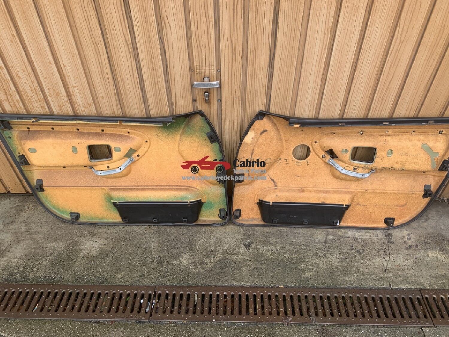 BMW E36 SEDAN UYUMLU ORJİNAL DÖŞEME TAKIMI SAĞ SOL ÇIKMA TEMİZ