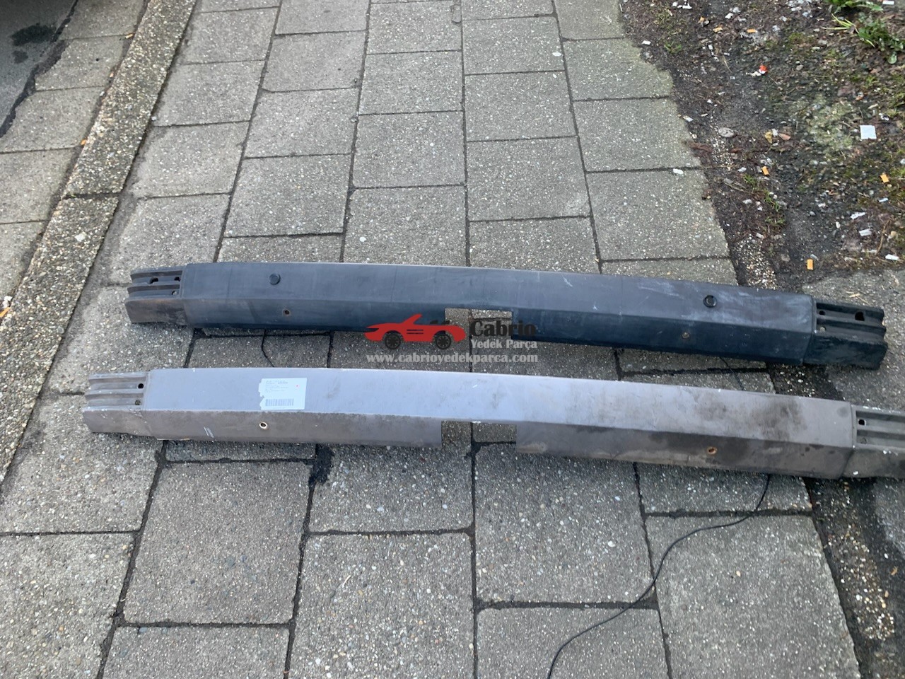 VOLKWAGEN TRANSPORTER T4 ARKA ORTA TAMPON ORJİNAL ÇIKMA TEMİZ 