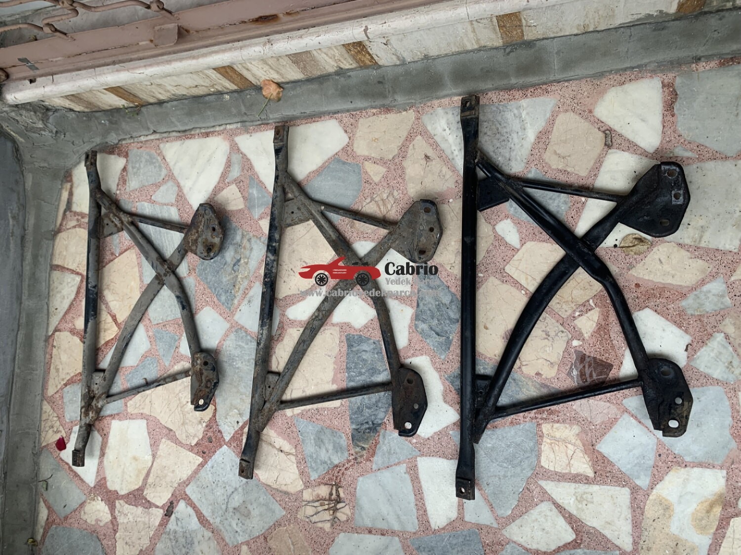 BMW E36 UYUMLU ORJİNAL X BRACE MOTOR KARTER KORUMA DEMİRİ ÇIKMA TEMİZ