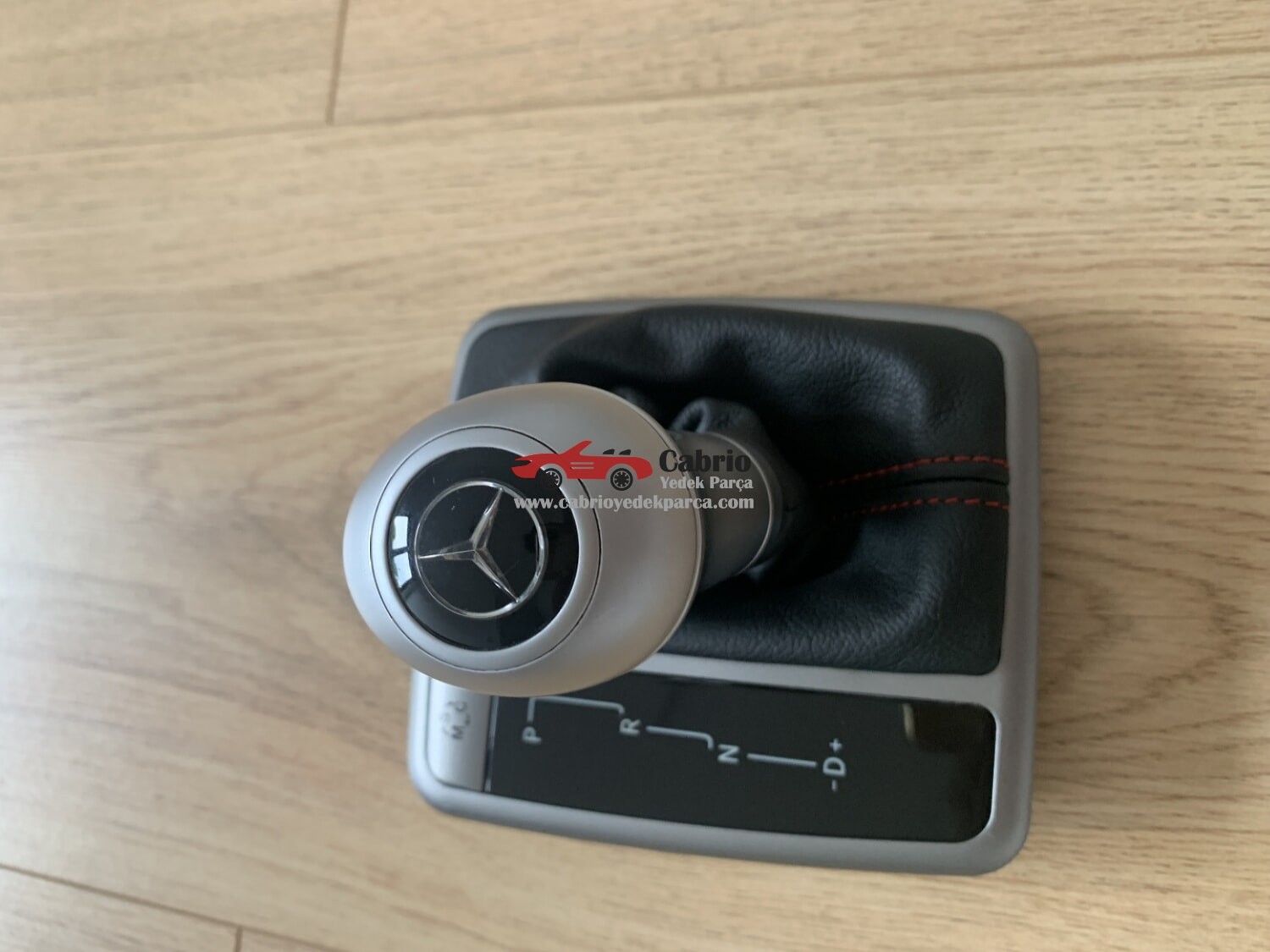 MERCEDES BENZ SLK R171 CABRİO OTOMATİK VİTES ÇERÇEVESİ VİTESİ VE KÖRÜĞÜ BERABER ÇIKMA ORJİNAL TEMİZ 