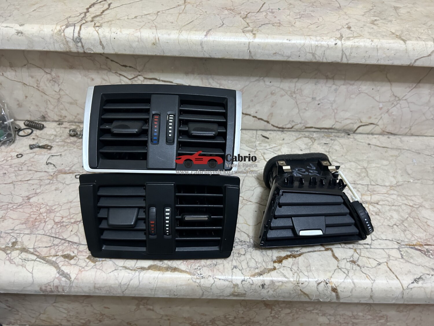 BMW ORJİNAL F30 F32 F33 ORTA HAVA KANALI HAVA IZGARASI