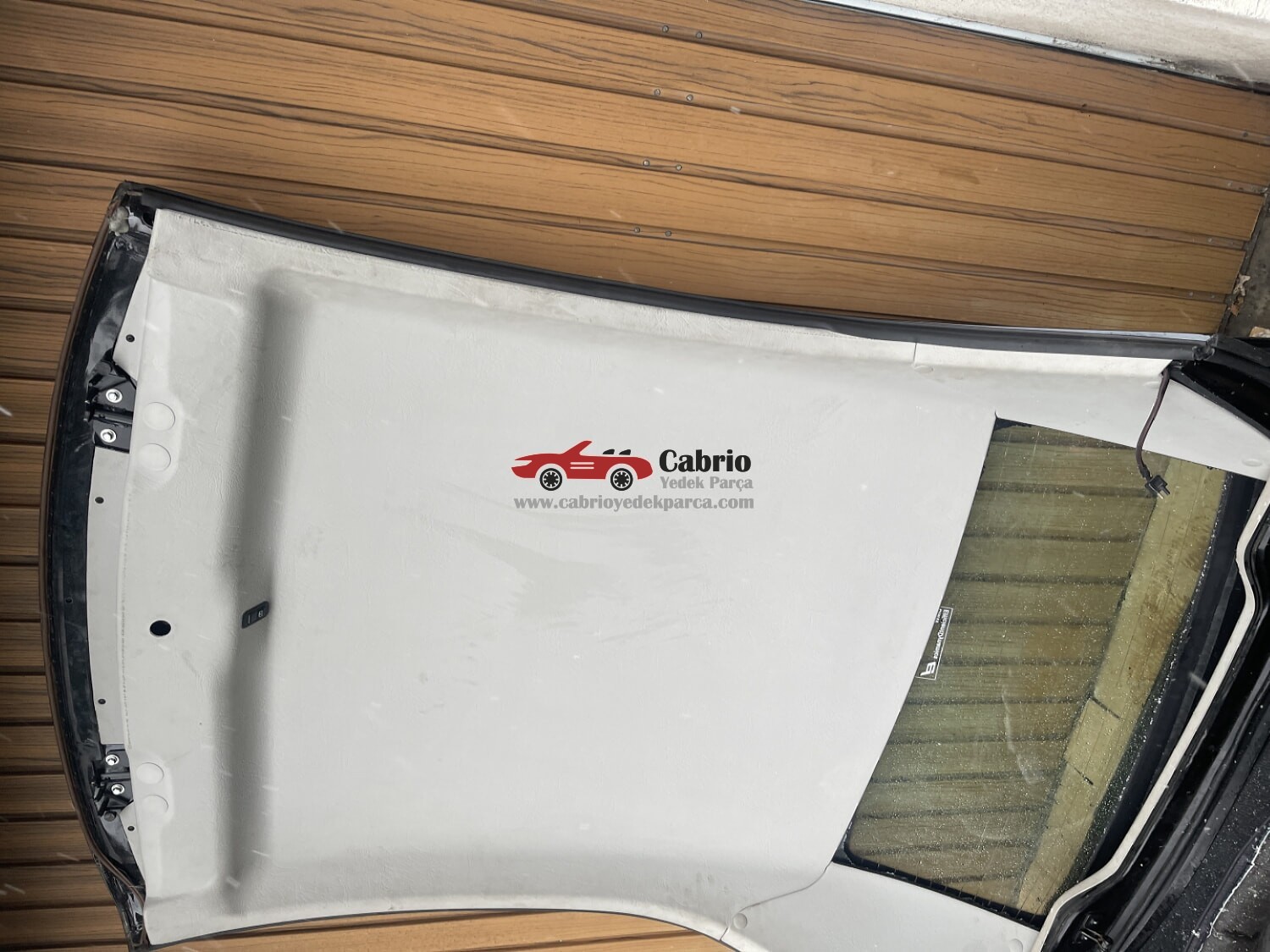 MERCEDES BENZ CLK W209 CABRİO W207 E KLASSE CABRİO UYUMLU ORJİNAL SİYAH RENGİNDE HARDTOP TEMİZ ÇIKMA TÜRKİYEDE TEK 