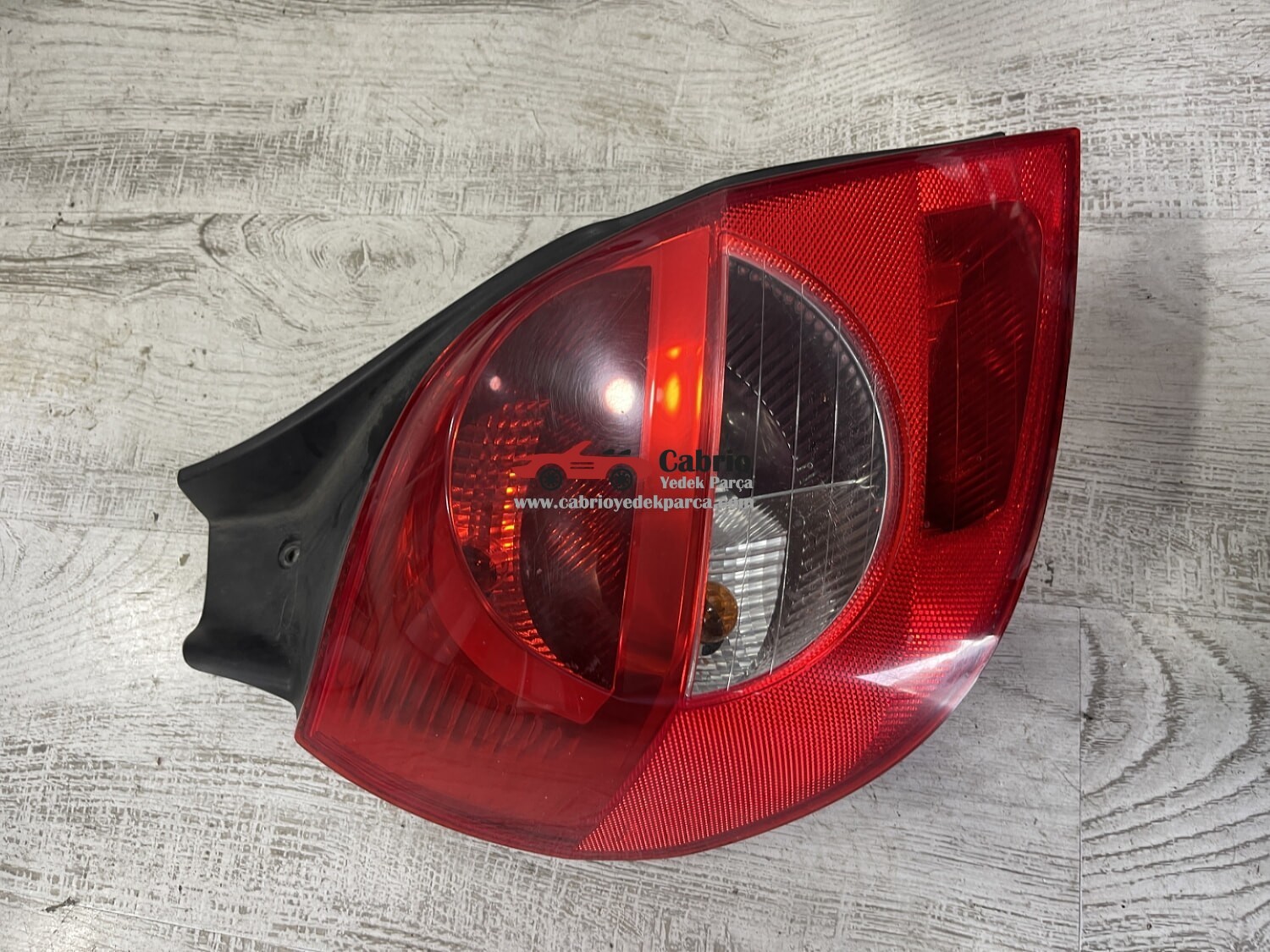 RENAULT CLİO 3 UYUMLU ORJİNAL ARKA STOP ÇIKMA TEMİZ SAĞ VEYA SOL