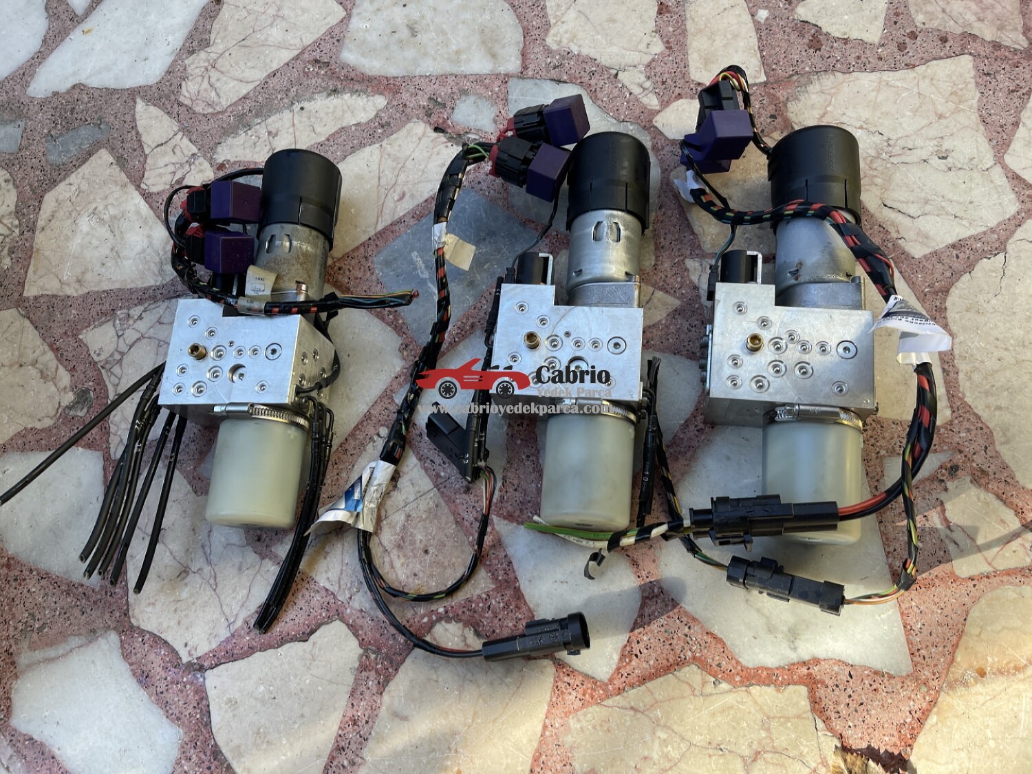 PEUGEOT 207CC 9680076380 CABRİO UYUMLU ORJİNAL TENTE HARDTOP MOTORU ÇIKMA TEMİZ