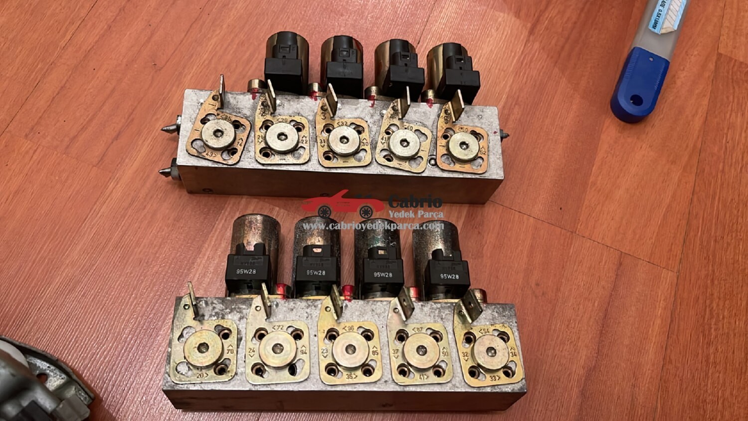 MERCEDES SL R129 CABRİO UYUMLU TENTE POMPASI TENTE VENTİLİ TENTE BLOK ORJİNAL ÇIKMA 