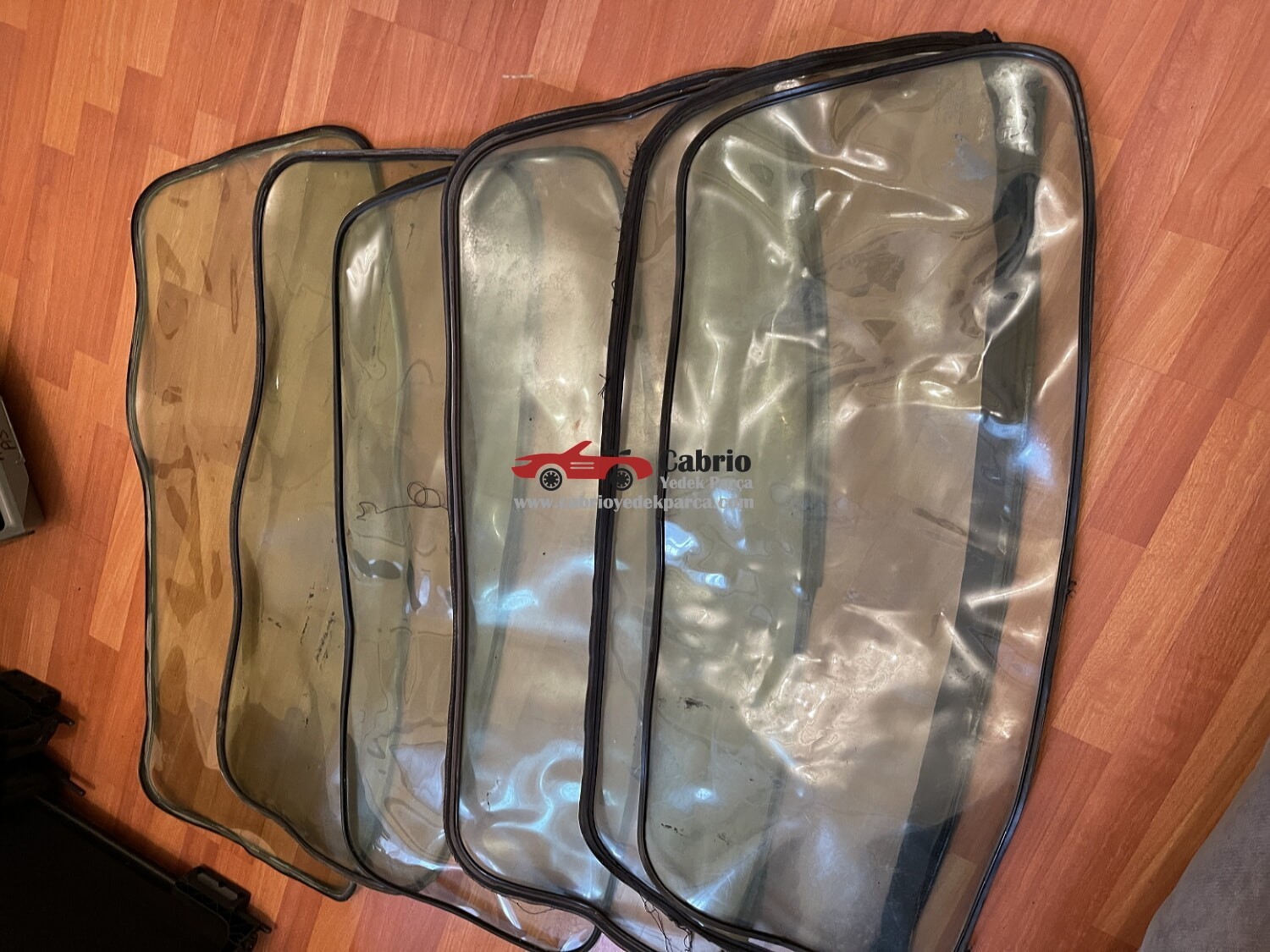 BMW E36 CABRİO UYUMLU ORJİNAL TENTE ARKA TENTE CAM FERMUARLI ÇIKMA